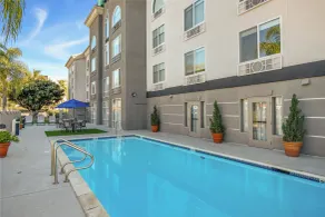 Holiday Inn Express San Diego - Sorrento Valley by IHG - Pool