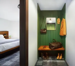 Main and Mountain - Værelse