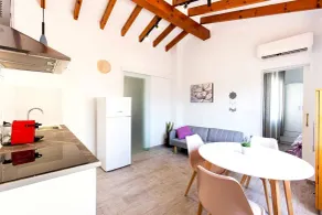 Apartment With air Conditioning, Parking and Wi-fi - Stue