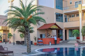 Gautam Hotel Dhanusha  - Piscina