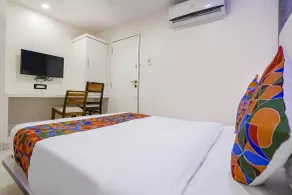 FabHotel Golden Star - Room