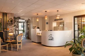 Hôtel Les 13 Assiettes - Reception