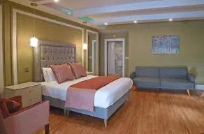 Moy Hotel - Zimmer