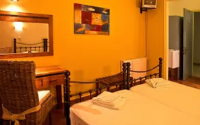 CHRIS HOTEL - Room