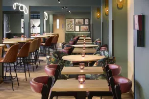 Premier Inn Oldham Central - Restaurant
