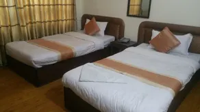 Hotel Holy Temple Tree & Chautari Cafe - Room