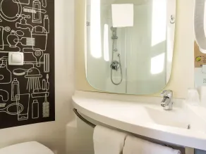 ibis Mulhouse Bâle Aéroport - Salle de bain