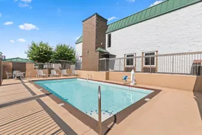 Quality Inn Hixson-Chattanooga - Pool