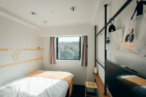 KEIRIN HOTEL 10 by Onko Chishin - Vista dalla camera