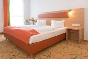 Hotel AVIVA by APOLONIA - Chambre