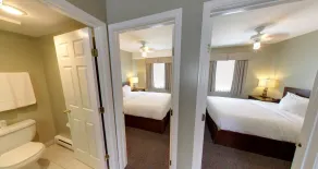 Days Inn by Wyndham Golden - Chambre