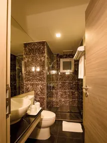 Retro39 - Bathroom