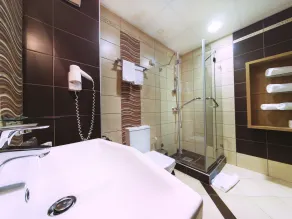 Hill Hotel Wellness & Spa - Bathroom