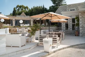 Luxury Villa Hera - Beachfront - Restaurant