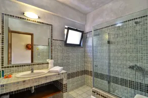Niriides Luxury Apartments - Bad