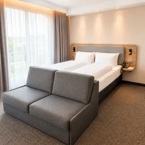 Holiday Inn Express Munich Airport - Erding by IHG - Room