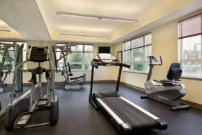Ramada by Wyndham Nanaimo - Salle de remise en forme