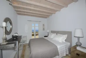 Dazzling Villa Crystal - Heated Private Pool - Room