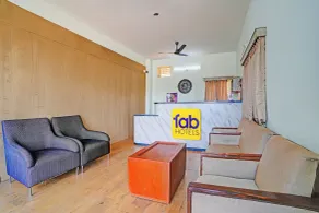 FabHotel Skanda Inn - Réception