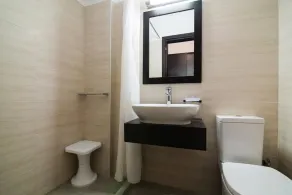 Polydoros Hotel Apartments - Baño