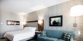 Holiday Inn Hotel & Suites Calgary South - Conference Ctr by IHG - Chambre