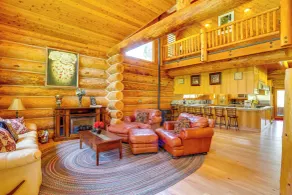 Deck, Grill & River Access: California Escape! - Interior