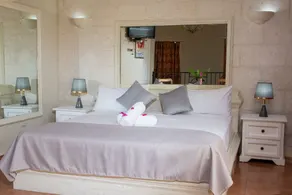 Aparthotel Castillo Real - Room