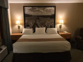 Super 8 by Wyndham Monroe WI - Zimmer