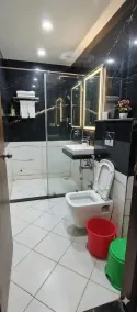 Hotel Suraj - Baño