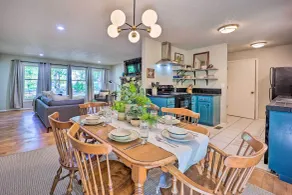 Dog-friendly Bella Vista Home w/ Grill + Deck - Innvendig
