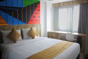 Urban Hotel Serpong - Room