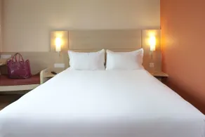 Ibis Hong Kong Central & Sheung Wan - Room