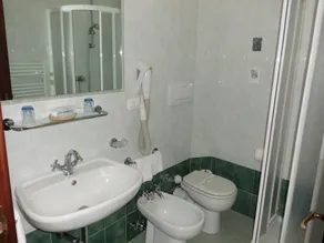 Hotel 5 Terre - Banheiro