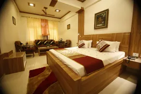 Hotel Sheetal Regency,Near Janambhumi - Room