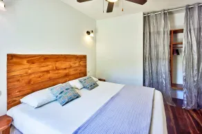 Principe del Pacifico - Chambre