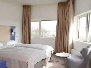 Quality Hotel Expo - Room