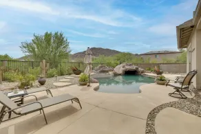Mtn-view Patio Oasis! Luxe Family Home in Peoria - Innenbereich