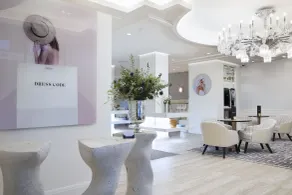 Hôtel Dress Code - Reception