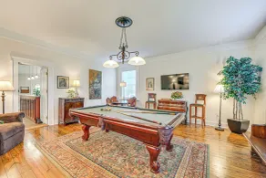 Bourbon Country Escape! Spacious Home w/ Fire Pit - Innvendig