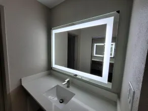 Wingate by Wyndham Wichita Airport - Badezimmer