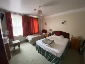 Pickwicks Guest House - Habitación