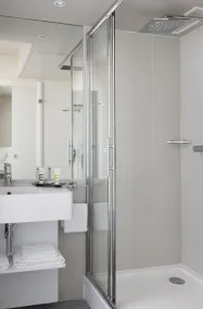 Mercure Paris Levallois - Bathroom