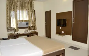 Hotel Raghav Palace 1 km Jaipur Junction & Bus Stand Sindhi Camp - Chambre
