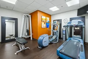 Comfort Suites Newport News Airport - Sala de fitness
