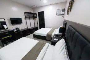 Bumble V Subic Hotel - Room