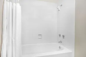 Super 8 by Wyndham Austell/Six Flags - Salle de bain