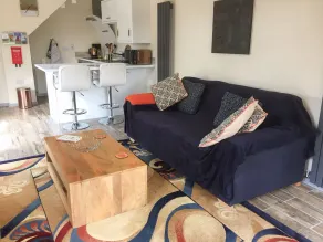 Squirrels Drey - Living room