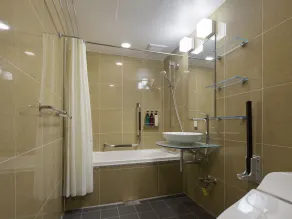 APA Hotel Shinjuku Kabukicho Tower - Bathroom