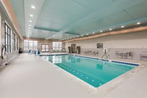 Hampton Inn White House - Piscina
