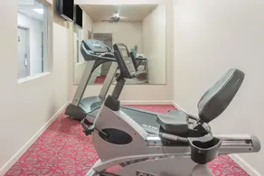 Days Inn by Wyndham St Peters/St Charles - Salle de remise en forme